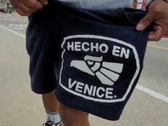 HECHO EN VENICE SHORTS